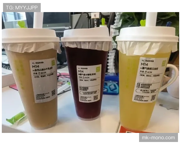 常园出门背的包能让我下个月少喝三杯奶茶,这生活差距… 常园出门背的包能让我下个月少喝三杯奶茶,这生活差距…